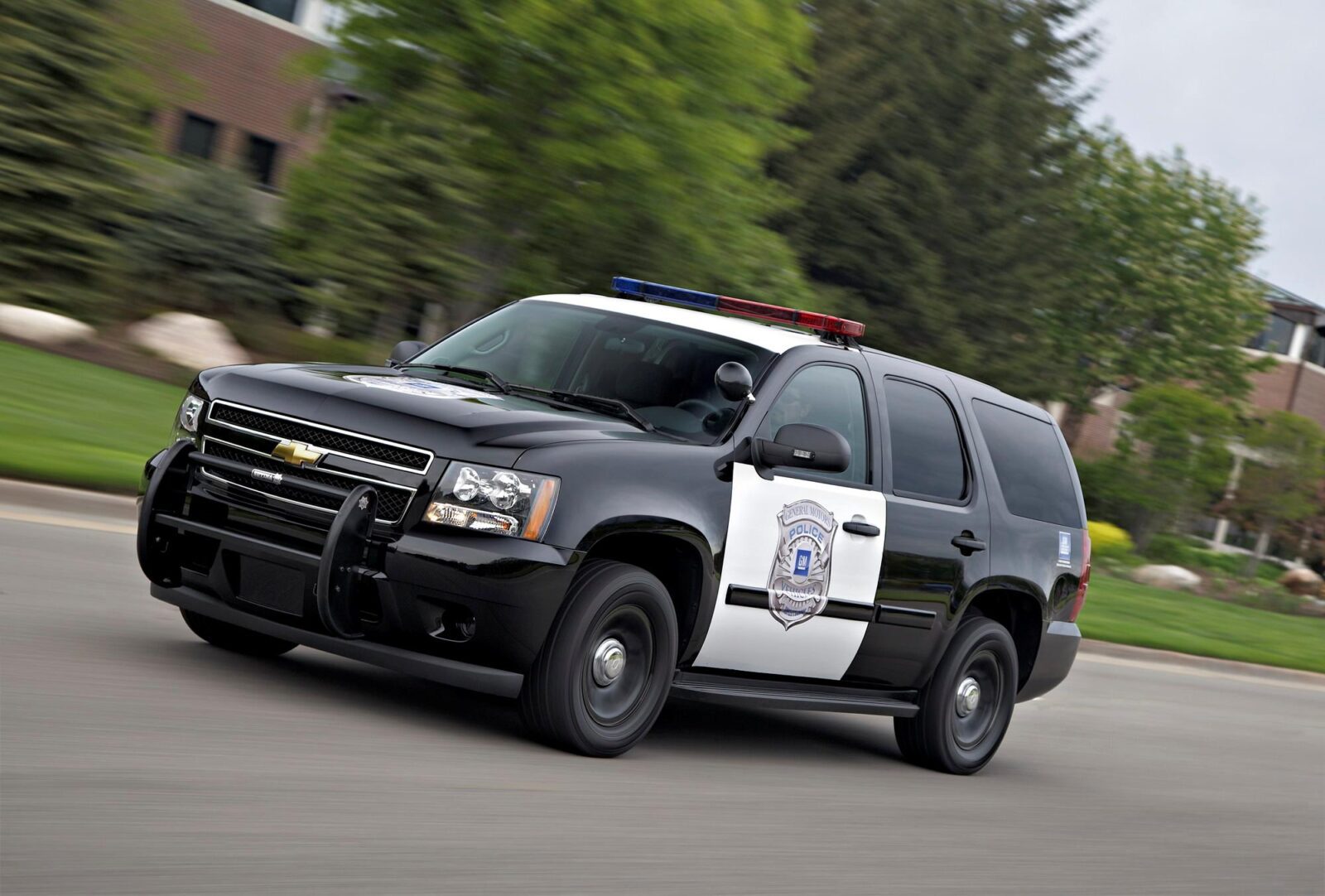 police-suv-chevrolet-tahoe