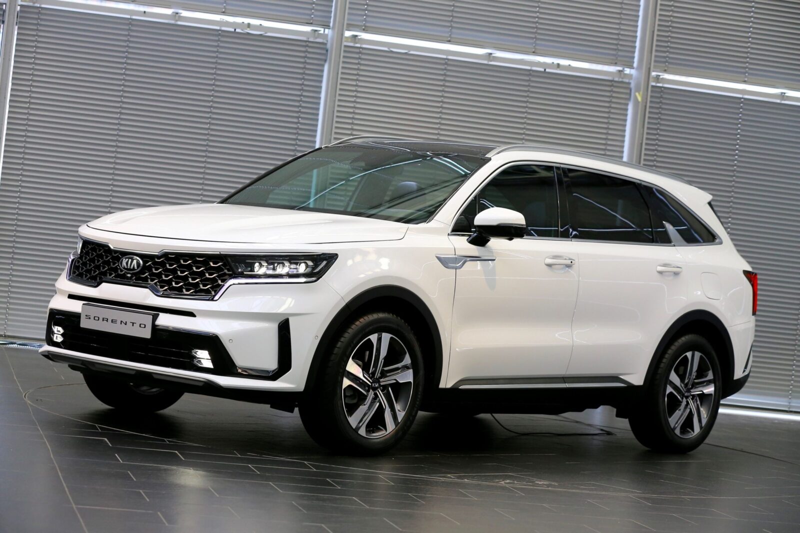 2021-kia-sorento-suv