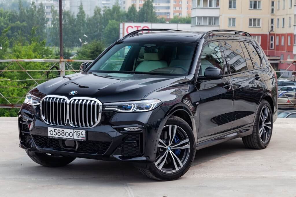 bmw-x7-luxury-suv